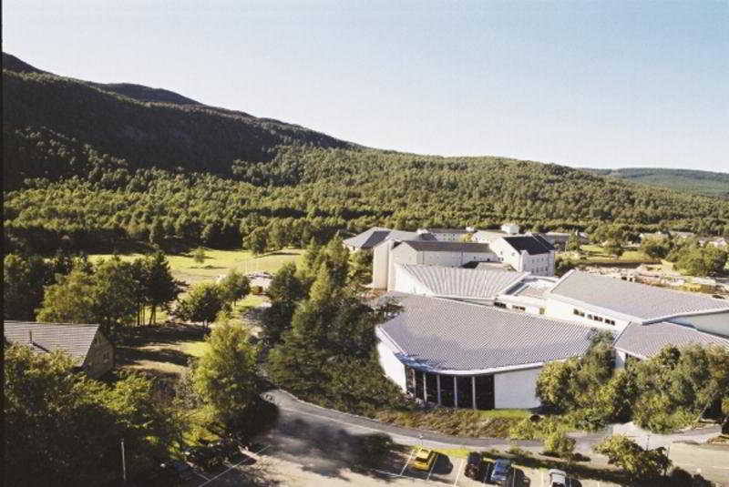 Macdonald Morlich Hotel At Macdonald Aviemore Resort מראה חיצוני תמונה